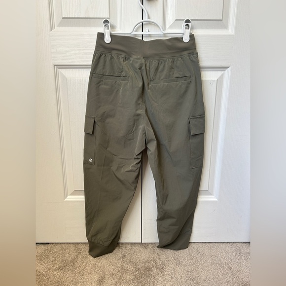 Willit Ladies Pants ~ size Small - Picture 2 of 8